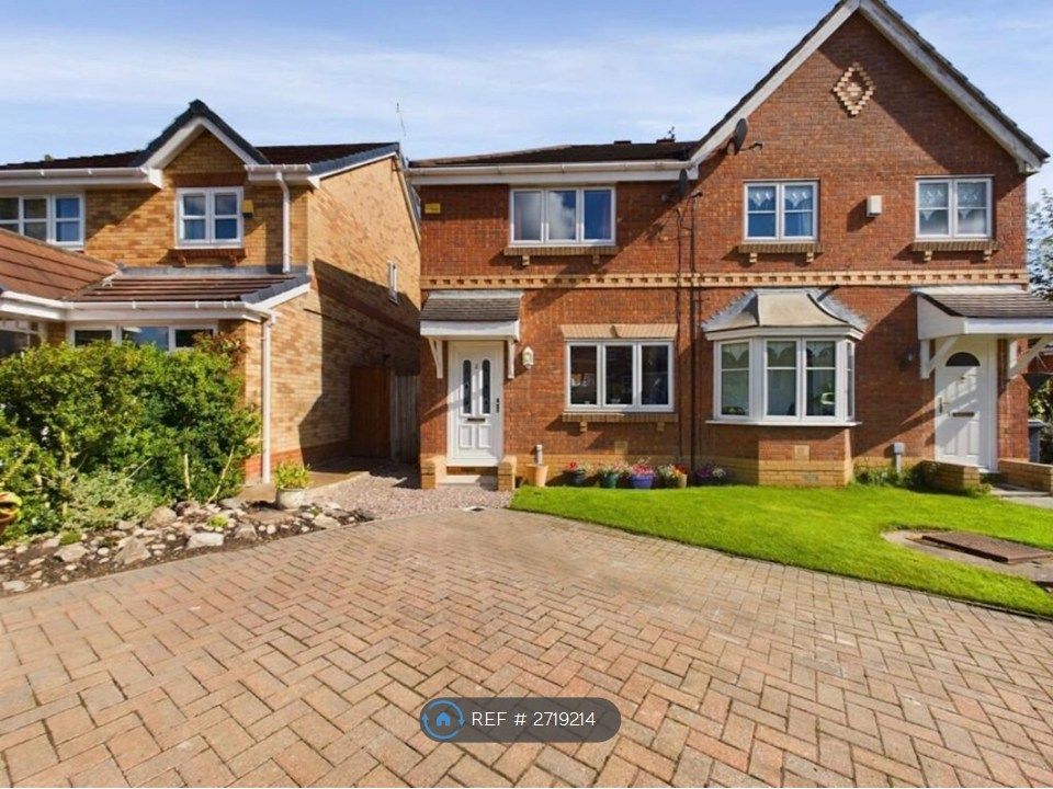 Property photo 2 of 20