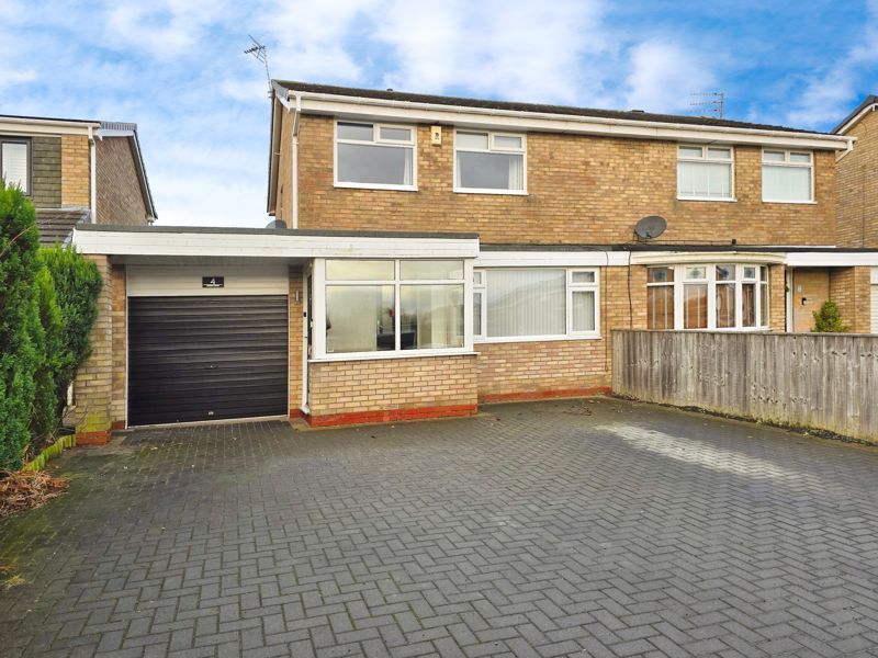 Property photo 1 of 12 Photo 7