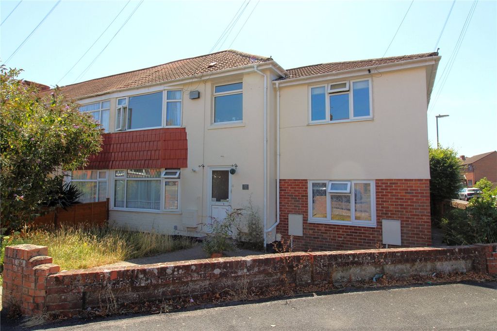 Property photo 1 of 13 Picture No. 15