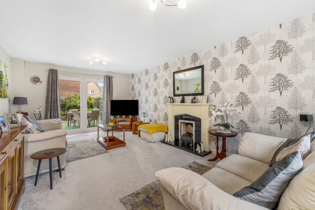 Property photo 2 of 35 3 Berkley Court (Spalding)-21
