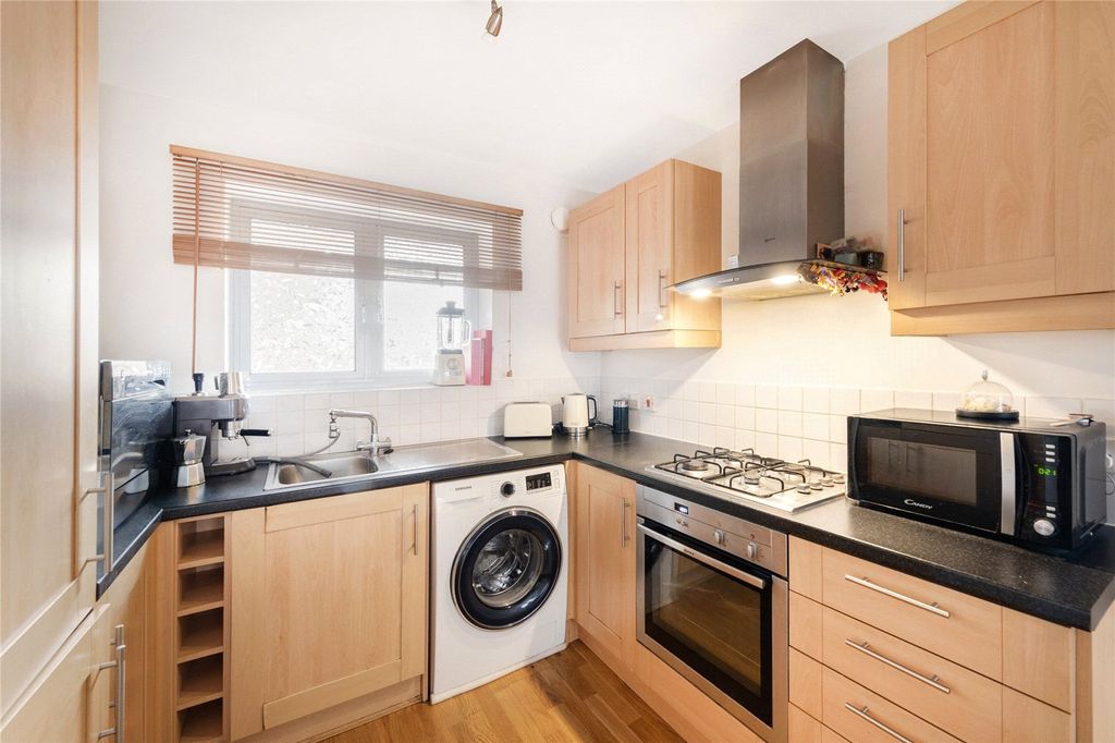 Property photo 2 of 7 Picture No. 02