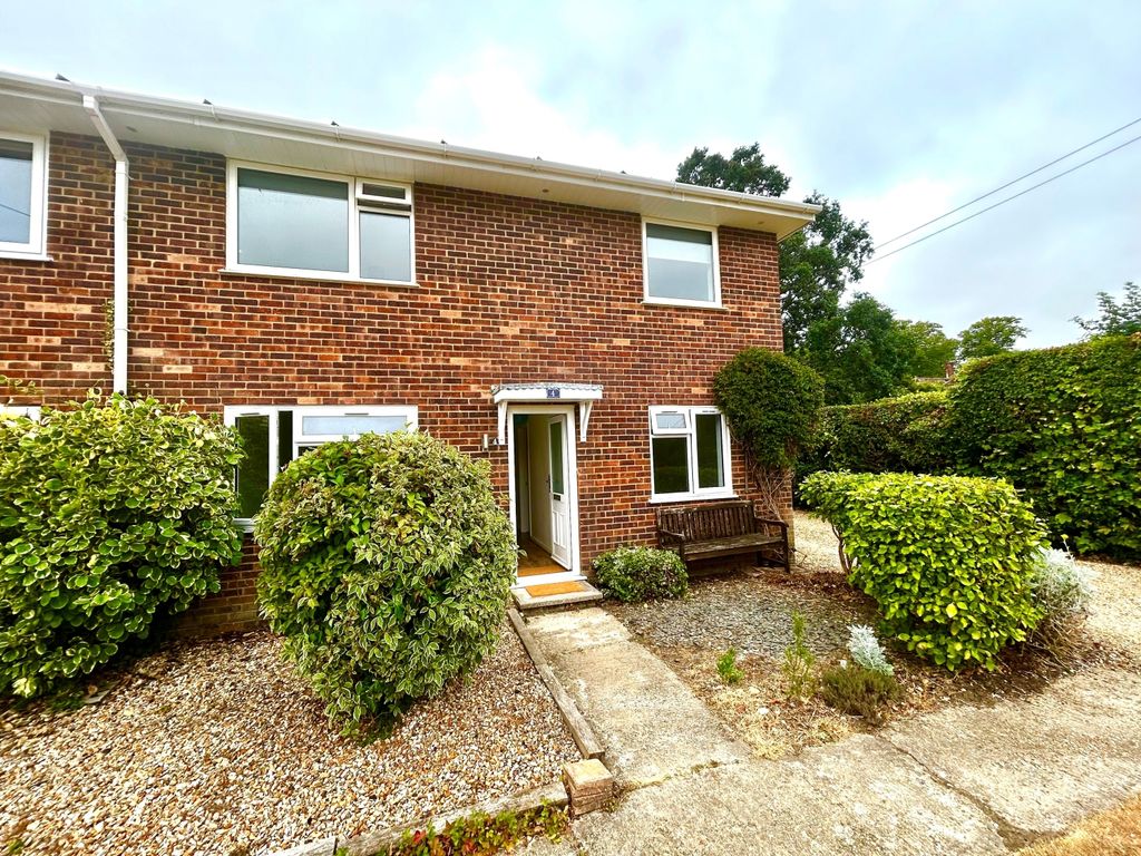 Property photo 1 of 11 Front