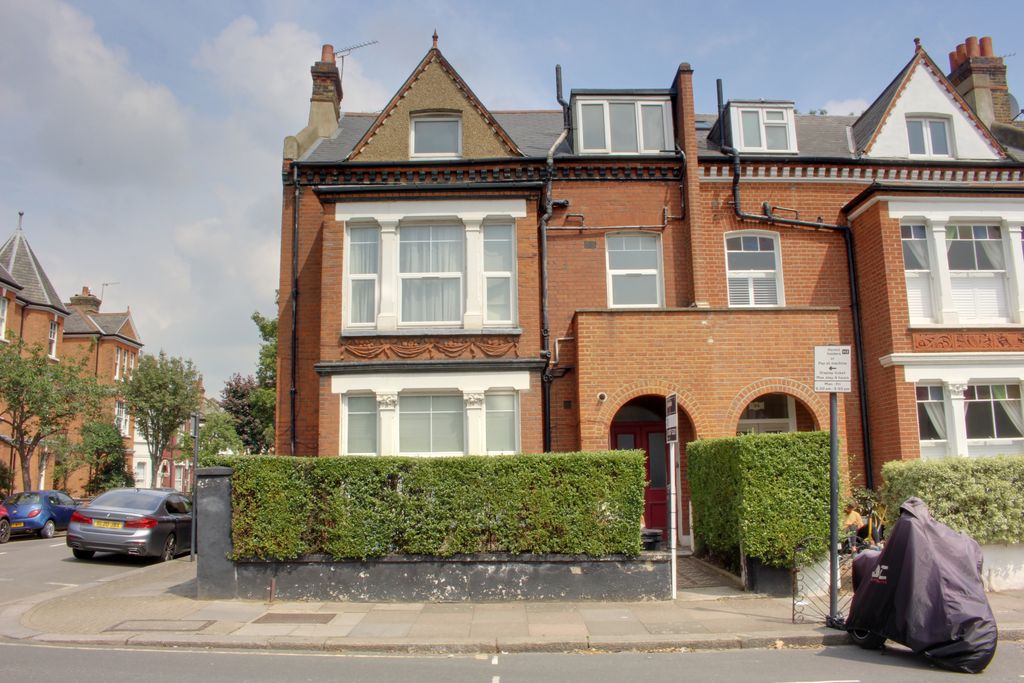 Property photo 1 of 5