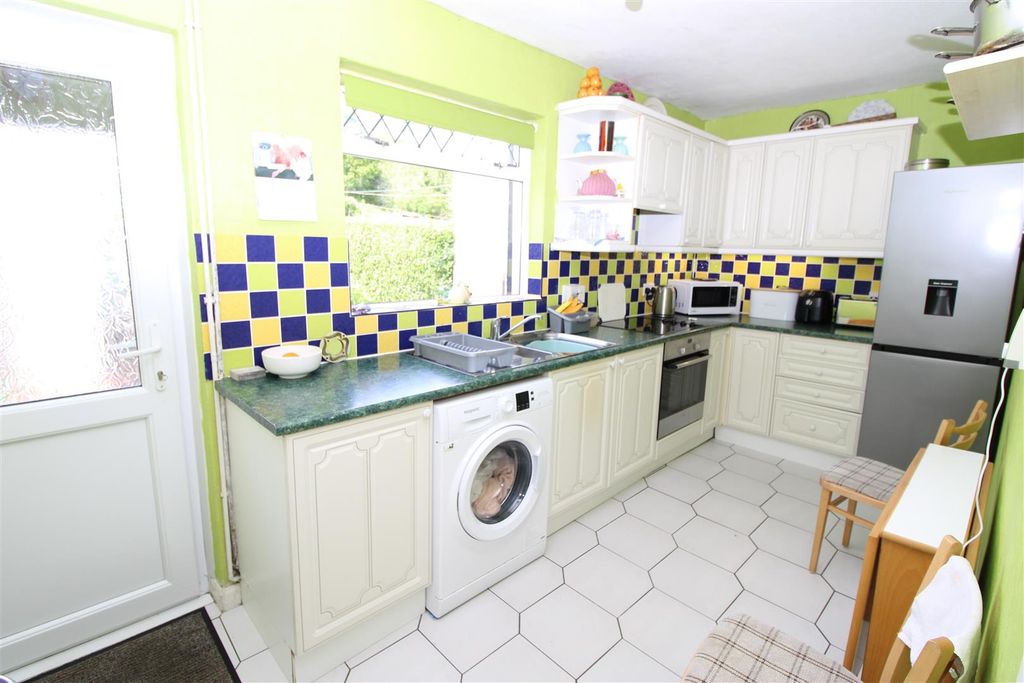 Property photo 3 of 15