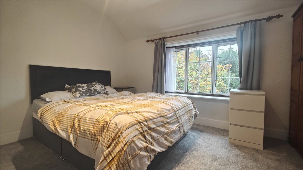 Property photo 3 of 14 Picture No. 26