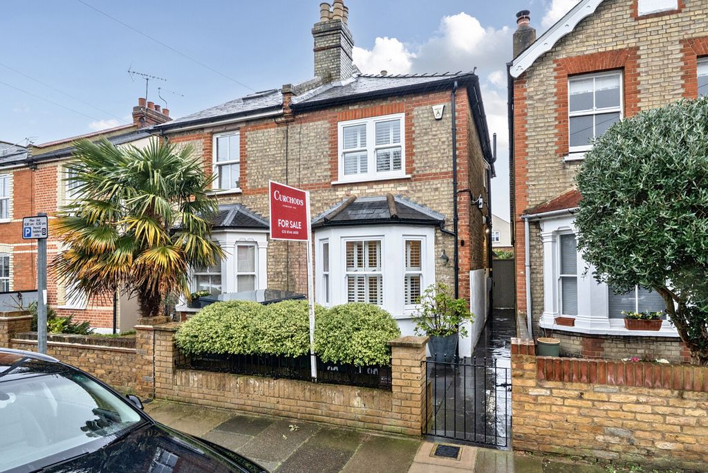 Property photo 1 of 19 Exterior