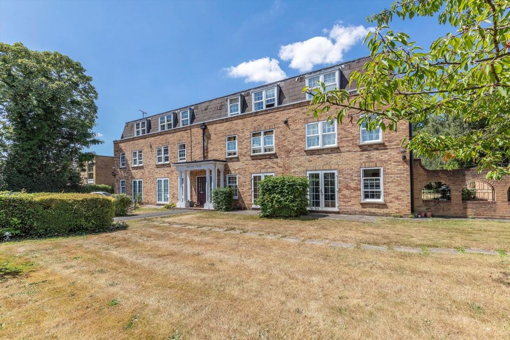 Property photo 1 of 1