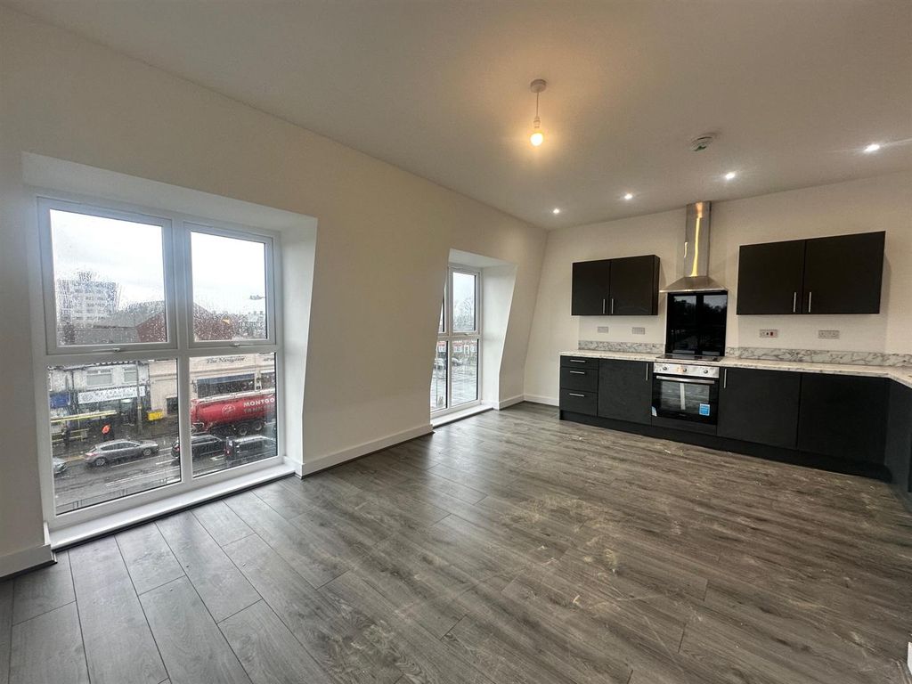 Property photo 3 of 10 Img_2212.Jpg