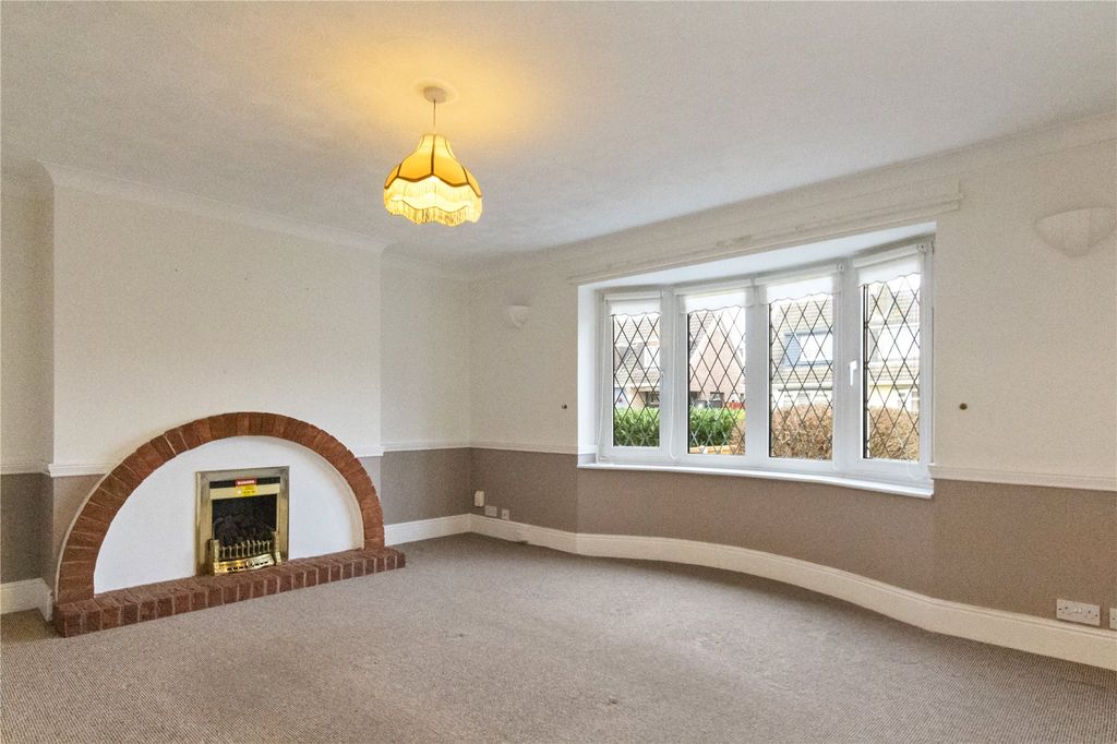 Property photo 3 of 8 Picture No. 02