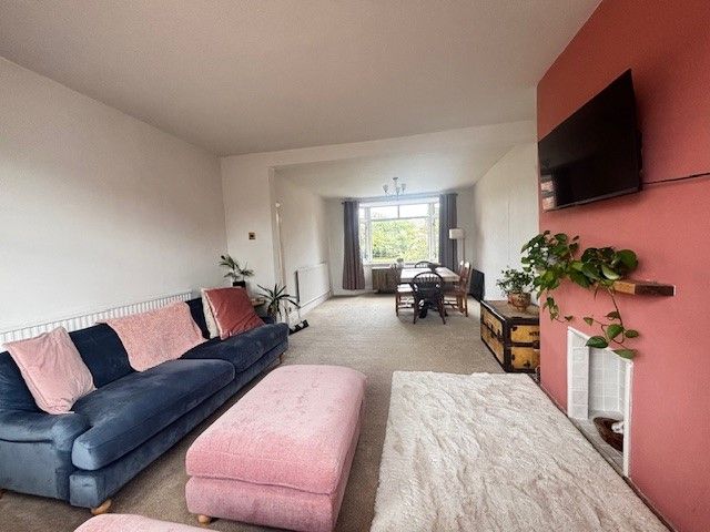Property photo 3 of 21