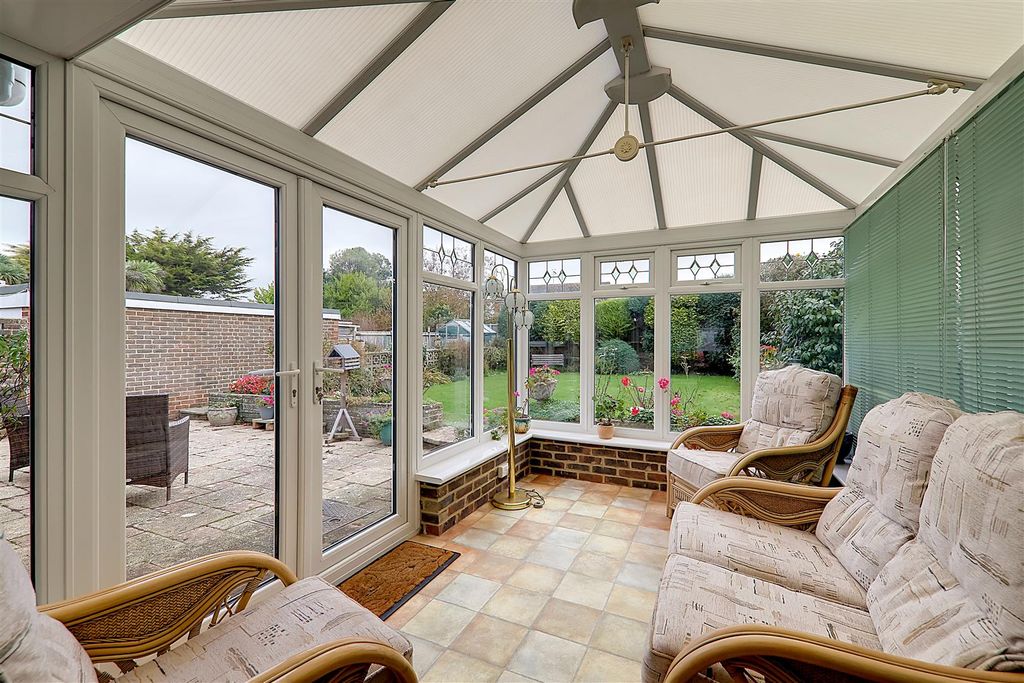 Property photo 3 of 14 Img_7222-Img_7224.Jpg