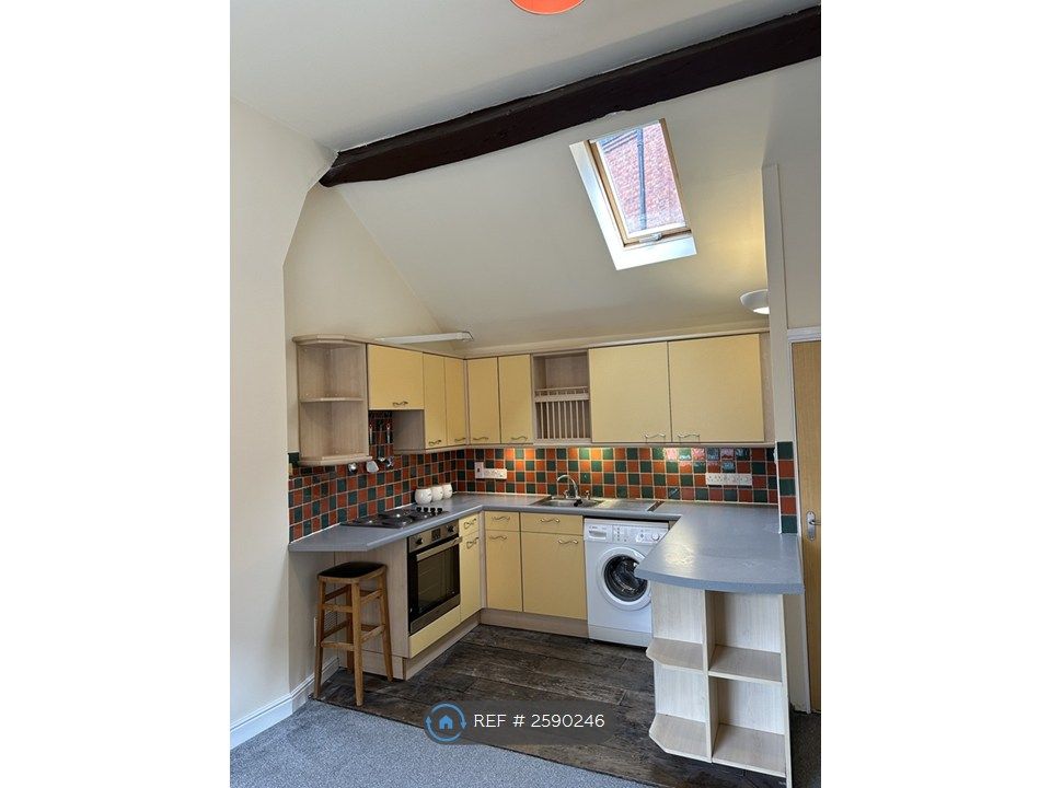 Property photo 1 of 9 Kitchen