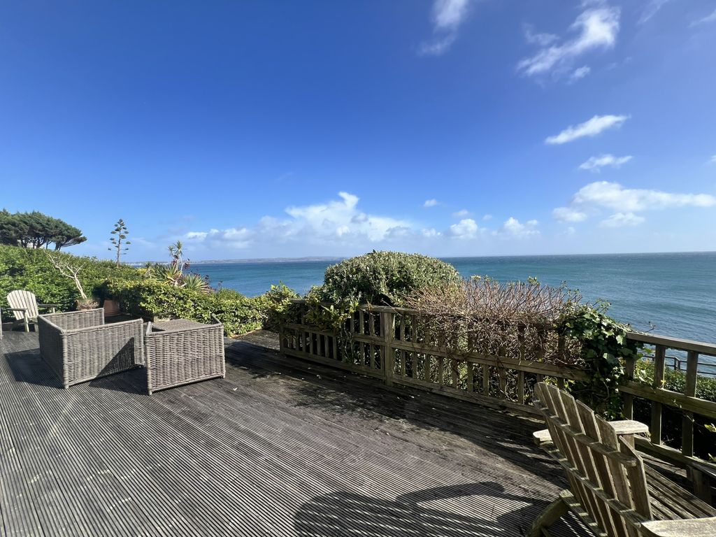 Property photo 2 of 22 Gallery