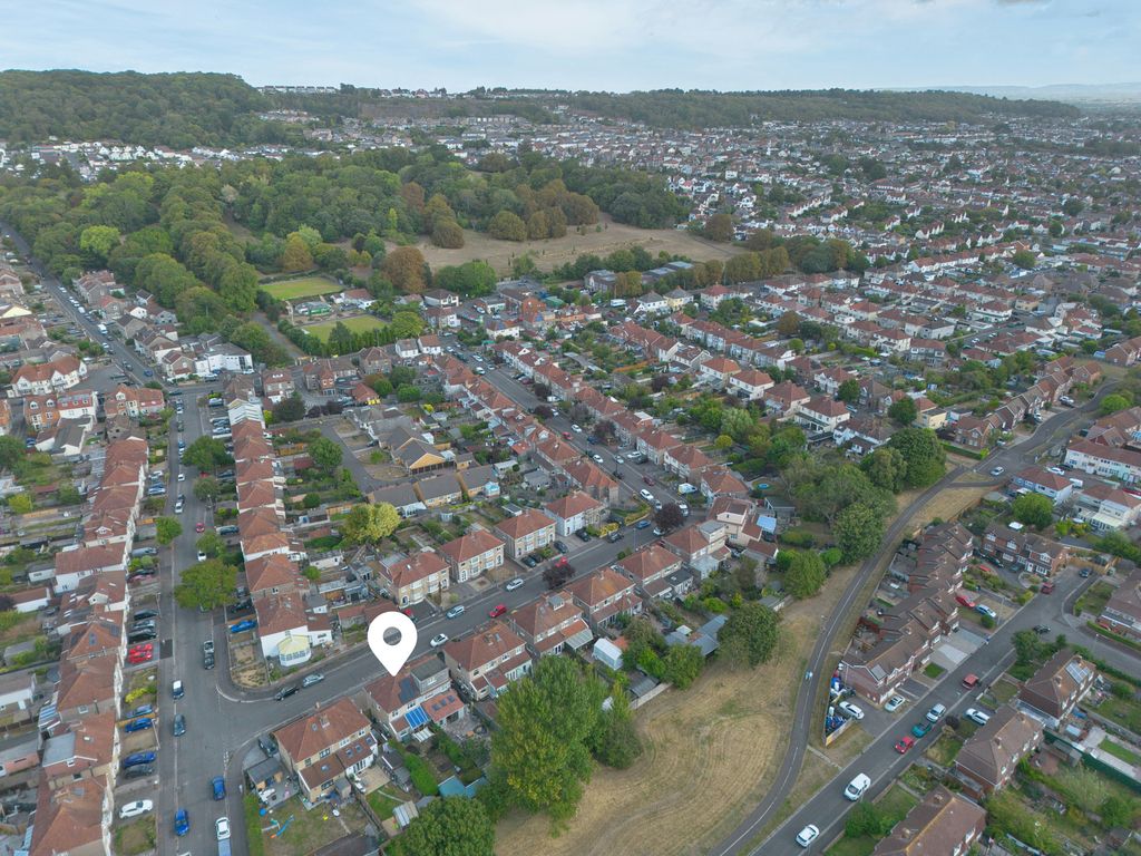 Property photo 2 of 25 Gallery