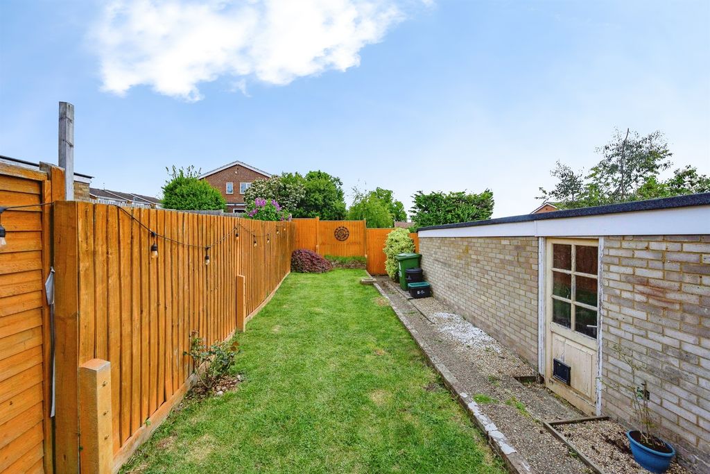 Property photo 3 of 16
