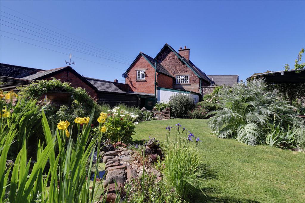Property photo 1 of 22 Picture No. 03
