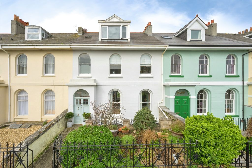 Property photo 1 of 53