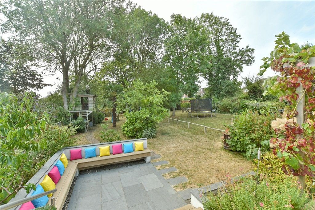 Property photo 2 of 11 Rear Garden