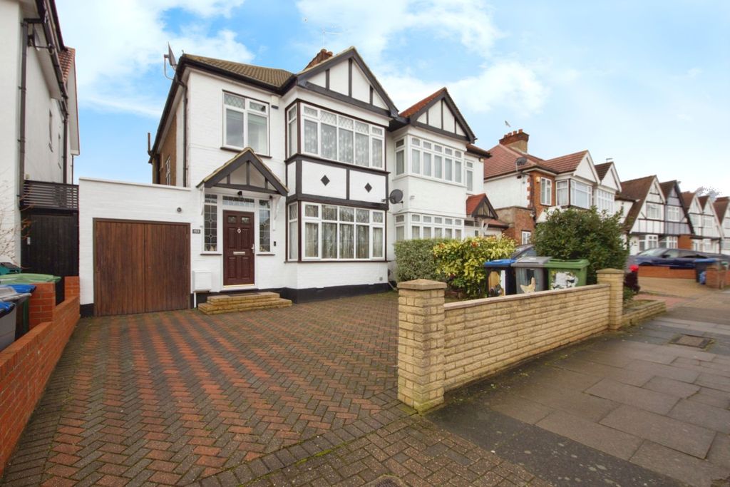 Property photo 1 of 21