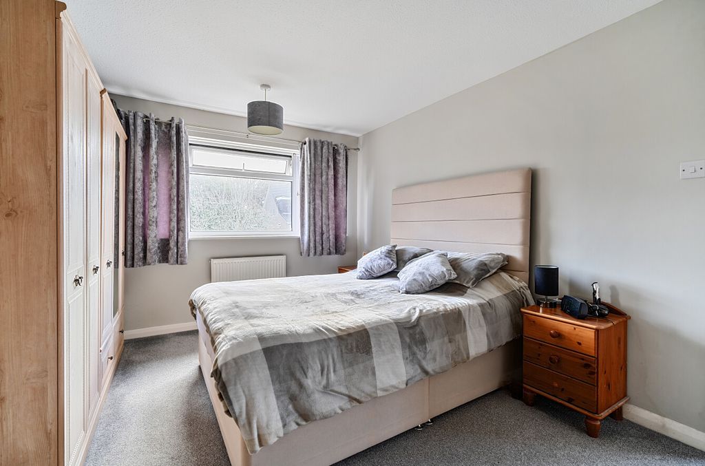 Property photo 2 of 17 2 - 1384682-19-69297E...