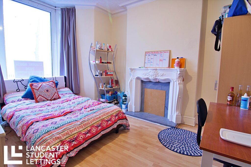 Property photo 2 of 12 Property Photo