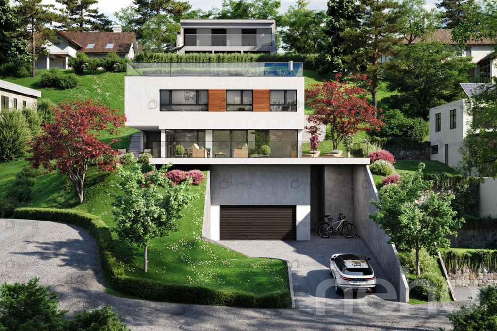 Property photo 2 of 13