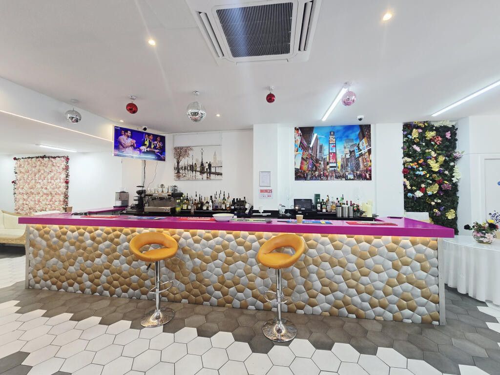 Property photo 2 of 22