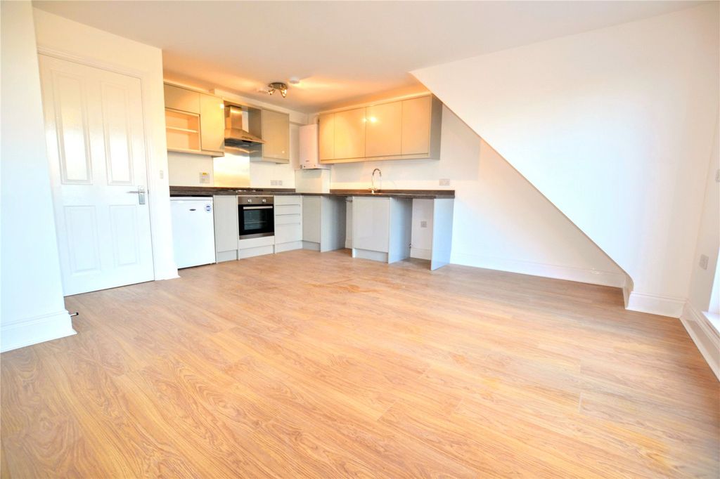Property photo 1 of 9 Picture No. 04