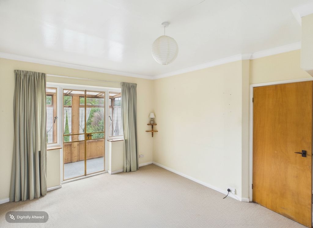 Property photo 3 of 10 Living And Dining Room