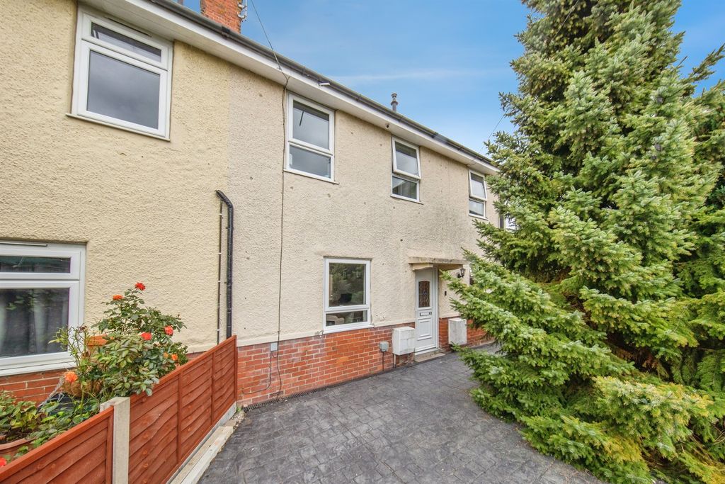 Property photo 1 of 13