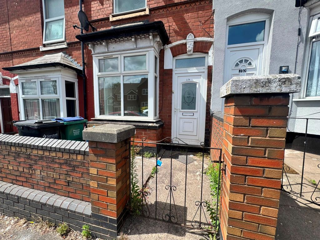 Property photo 1 of 8