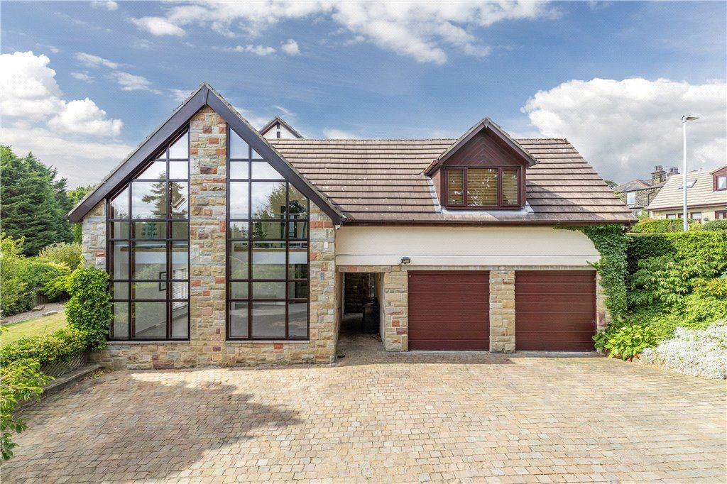 Property photo 1 of 45 The Willows