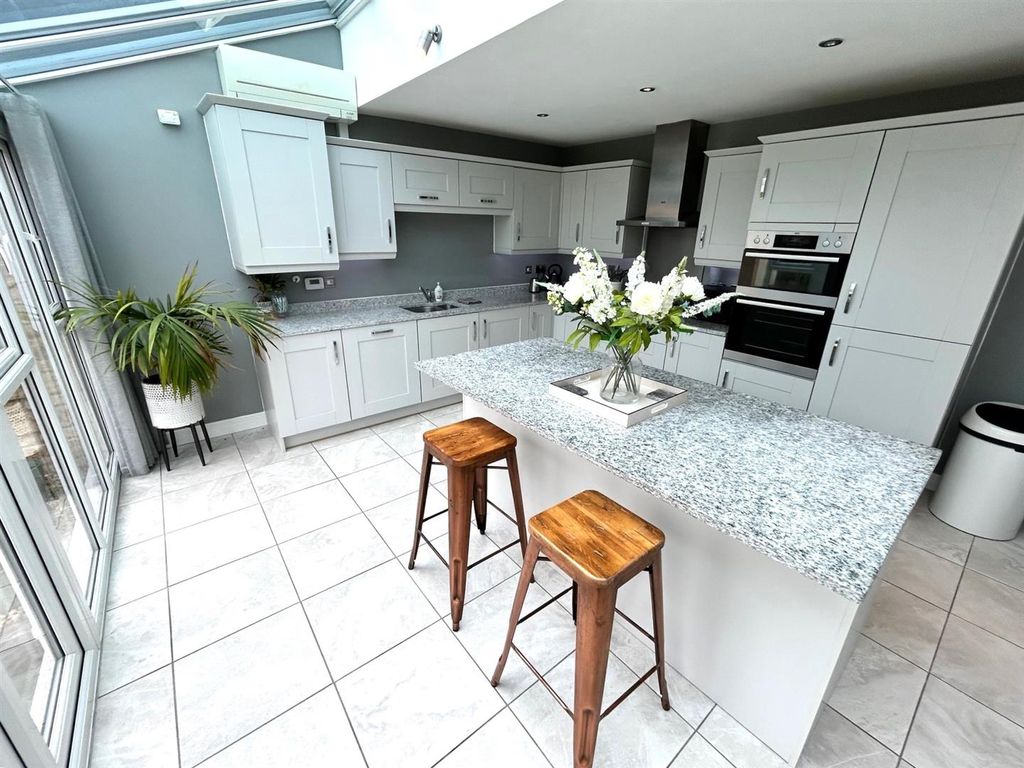 Property photo 2 of 20 36.Jpg