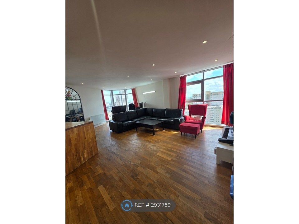 Property photo 3 of 14 Living Area
