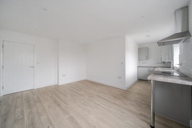 Property photo 3 of 19 Reception Room