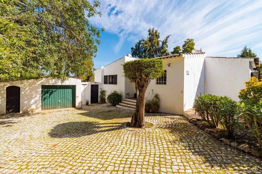 Property photo 3 of 45