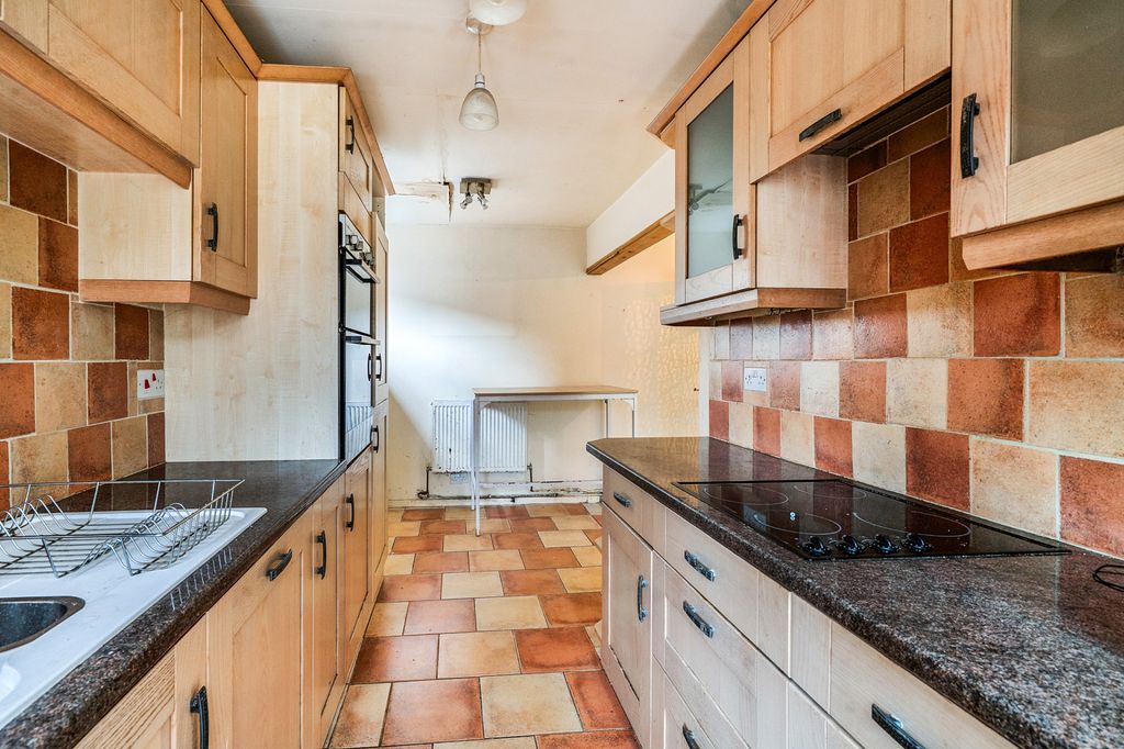 Property photo 3 of 16