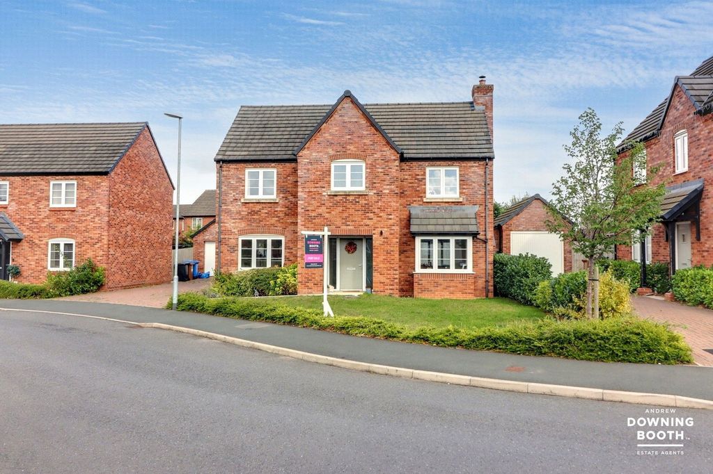 Property photo 1 of 34