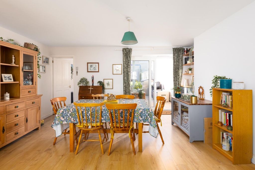 Property photo 1 of 22 170 Two Mile Hill Road-13.Jpg