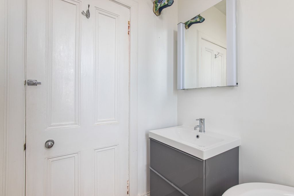 Additional image 17 of 3 bed flat for saleUnion Grove, Aberdeen AB10