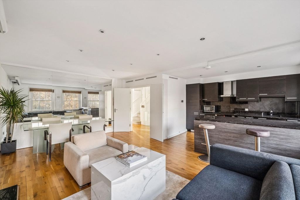 Property photo 1 of 11 Image