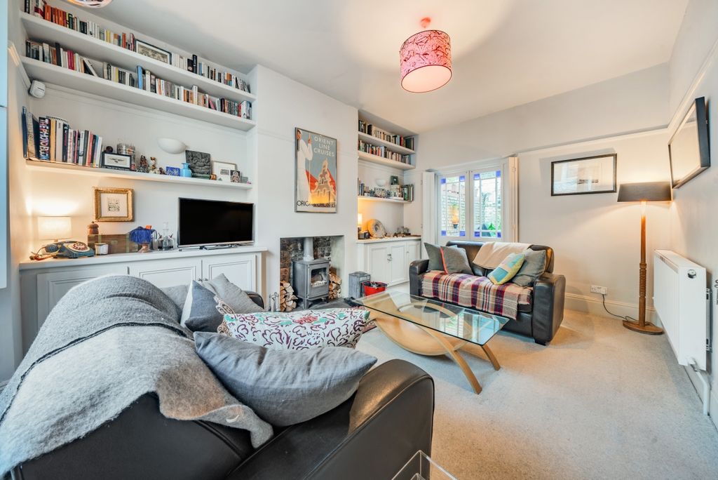 Property photo 2 of 14 1226508 (3)