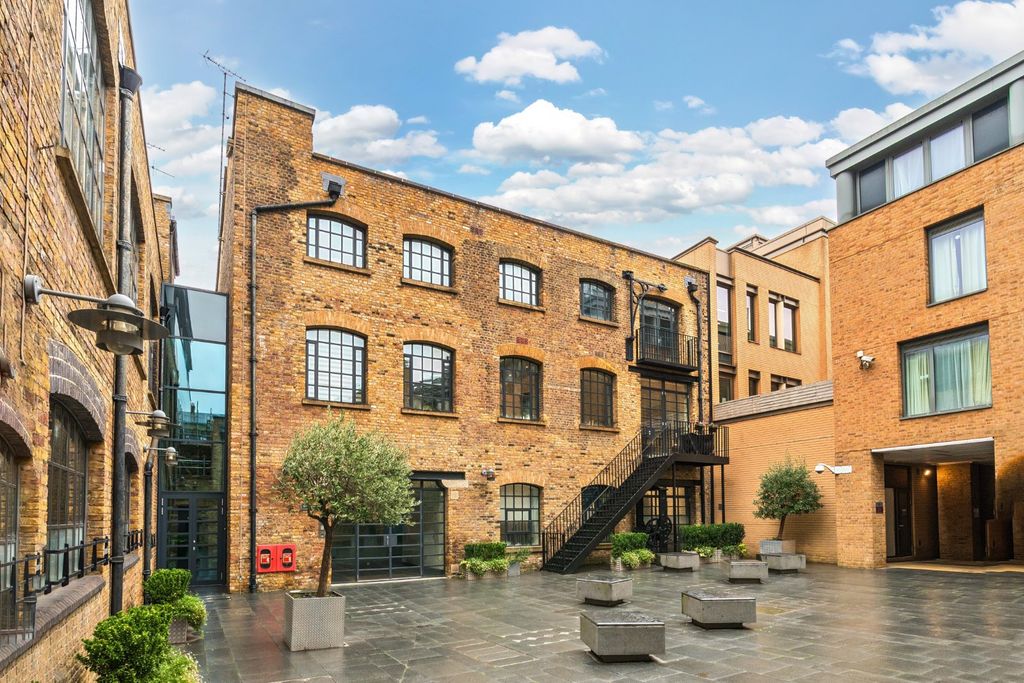 Property photo 1 of 11 Picture No. 02