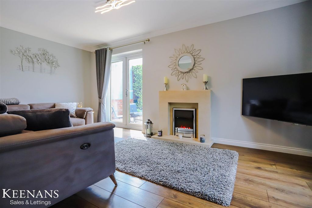 Property photo 3 of 15 Img_0886.Jpg