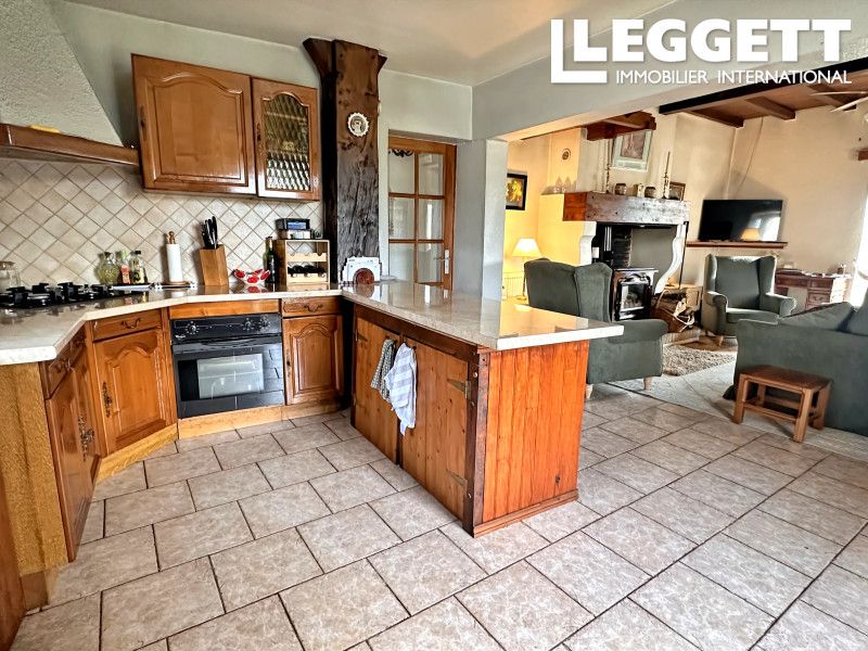 Property photo 3 of 10
