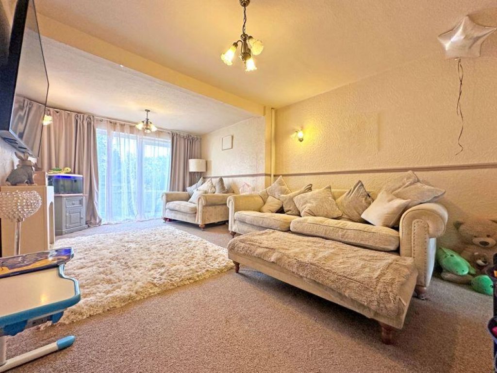 Property photo 3 of 22