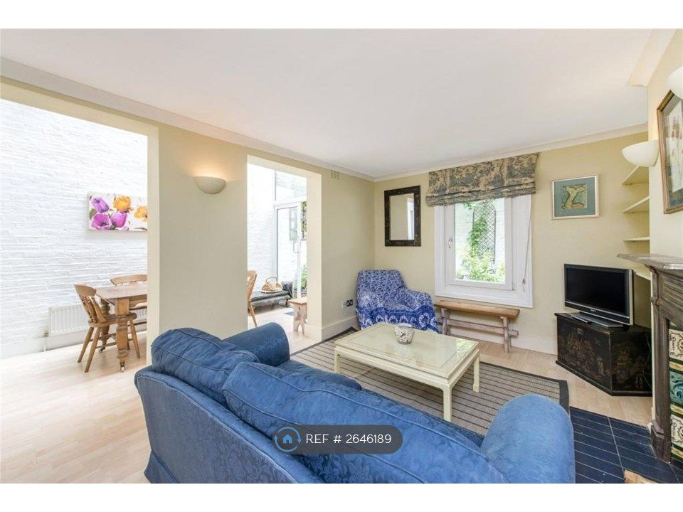 Property photo 2 of 12