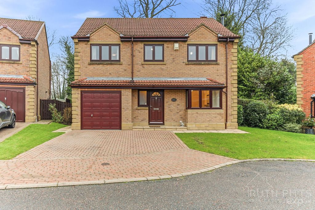 Property photo 1 of 29