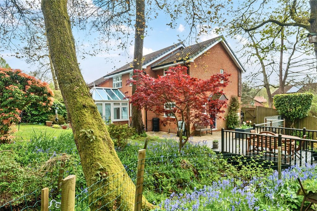 Additional image 25 of 4 bed detached house for saleHaslemere, Surrey GU27