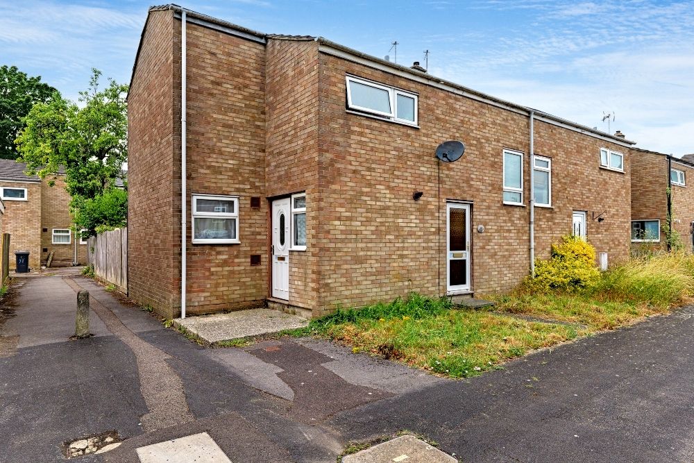 Property photo 1 of 17